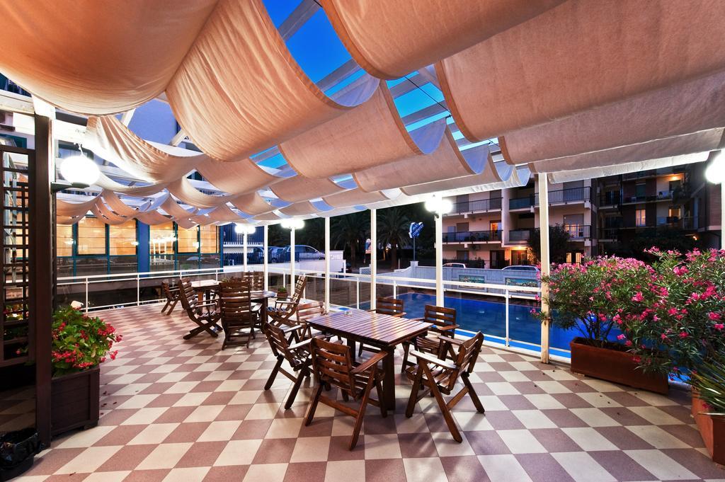 Hotel Continental سان بنيديتّو ديل ترونتو المظهر الخارجي الصورة